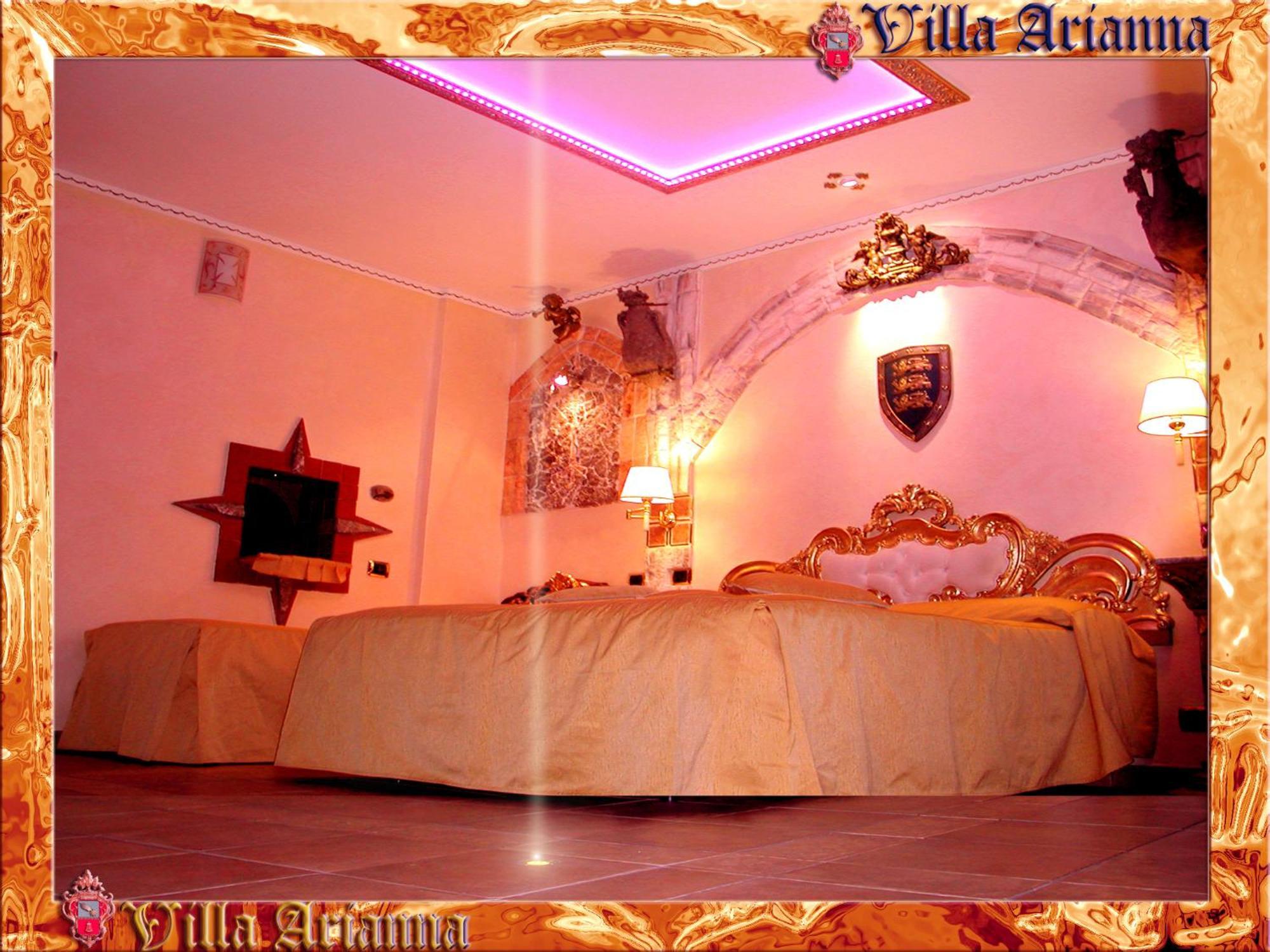 Villa Arianna B&B Taormina Exteriör bild