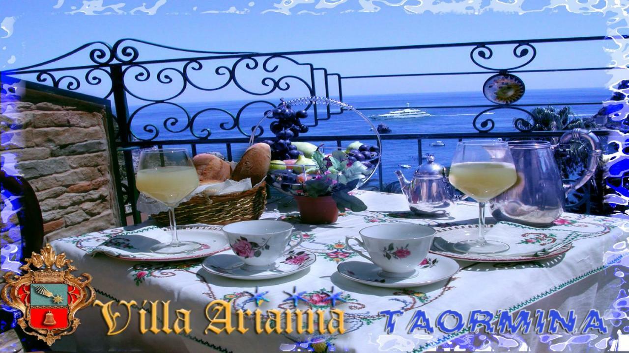Villa Arianna B&B Taormina Exteriör bild